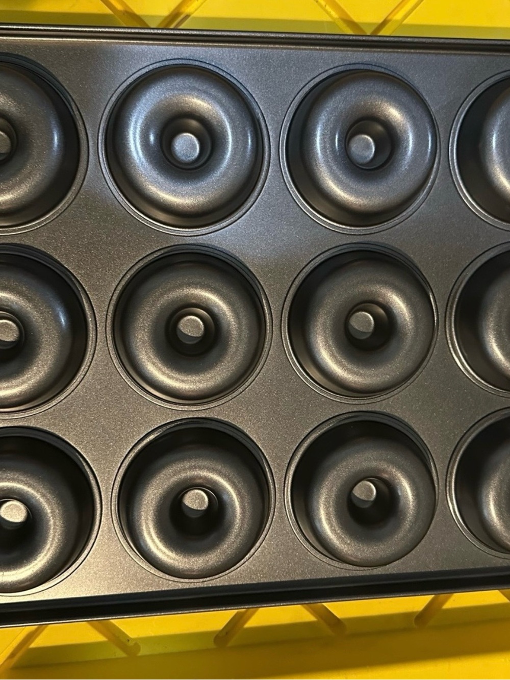 Bakeware - Picture 2 of 5
